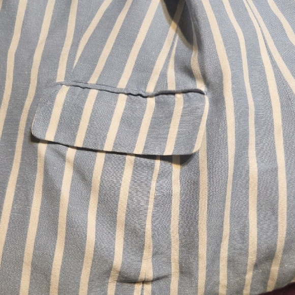 Philosophy Blue and White Striped Blazer with Notched Lapels - Picture 3 of 4